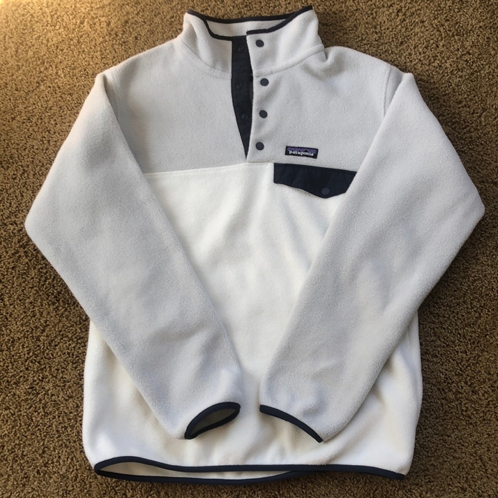 women’s patagonia lightweight synchilla